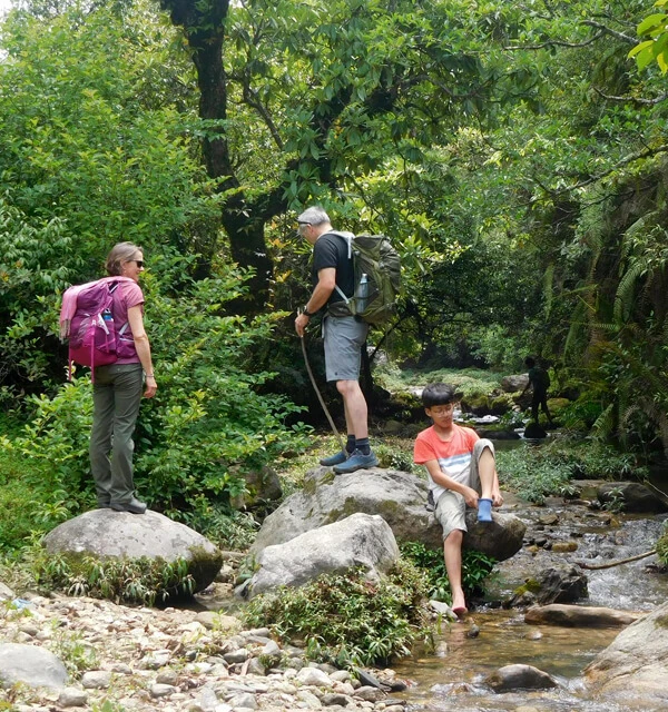 3 days family hike near Kathmandu